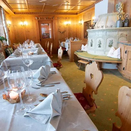 Alpenrose Hotel Lech am Arlberg